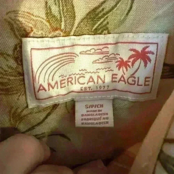 Button up Bundle - American Eagle Small & Huntington Beach large (smaller fit) - Picture 7 of 7